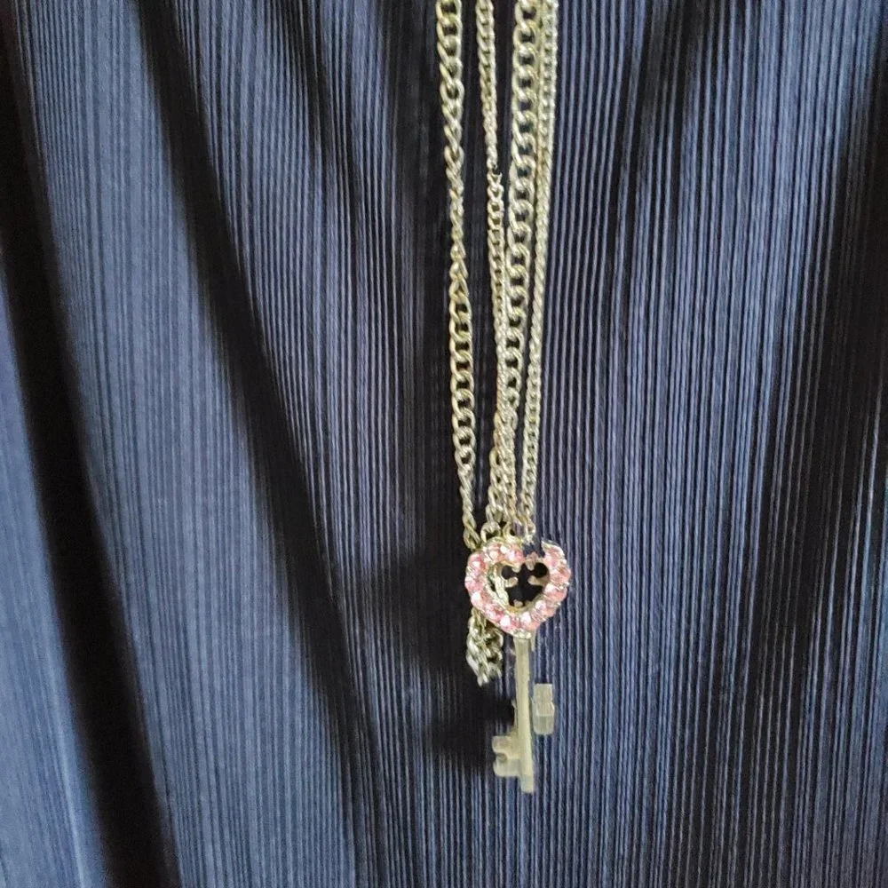 Pink Heart Key Necklace & 2 pairs of Pink Earrings